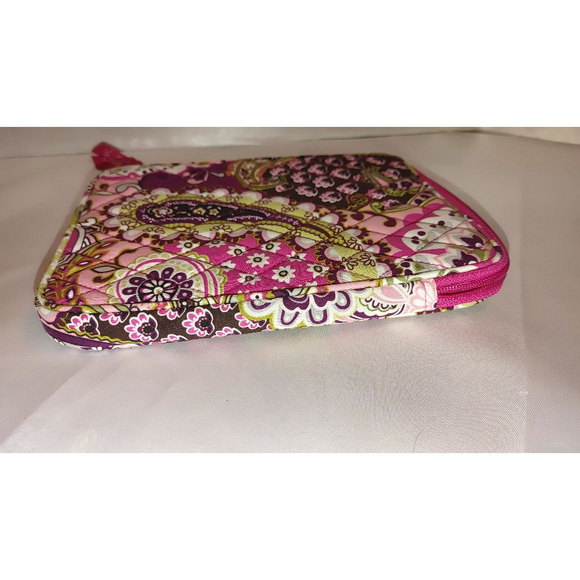 Vera Bradley Very Berry Paisley Zippered Case NWOT - Picture 5 of 7